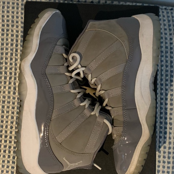 Air Jordan 11 Retro TD 'Cool Grey' 2021 - Picture 3 of 6